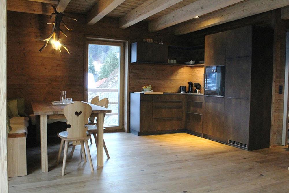 Pluenggas Chalets Gaschurn Ngoại thất bức ảnh